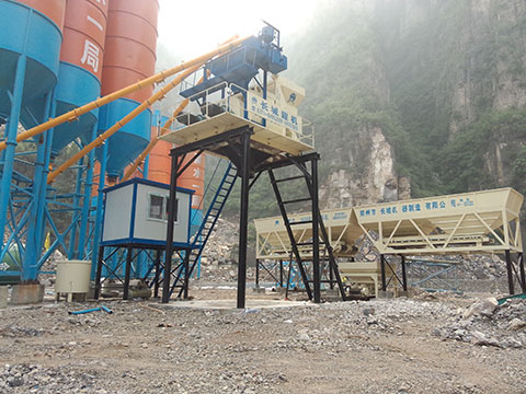 小型混凝土攪拌機(jī)廠家報(bào)價(jià)多少錢一臺