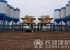 一臺配料機(jī)2臺攪拌機(jī)雙機(jī)攪拌站