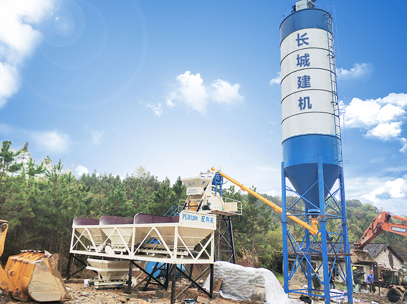 建一套小型節(jié)能混凝土攪拌站的費(fèi)用