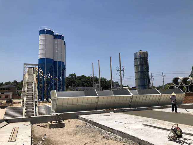三畝地能建一條單線180攪拌站嗎？